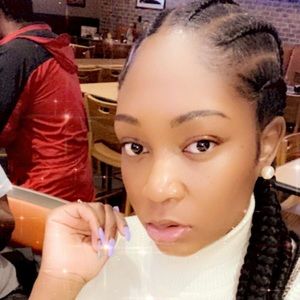 Meet your Posher, Sierra